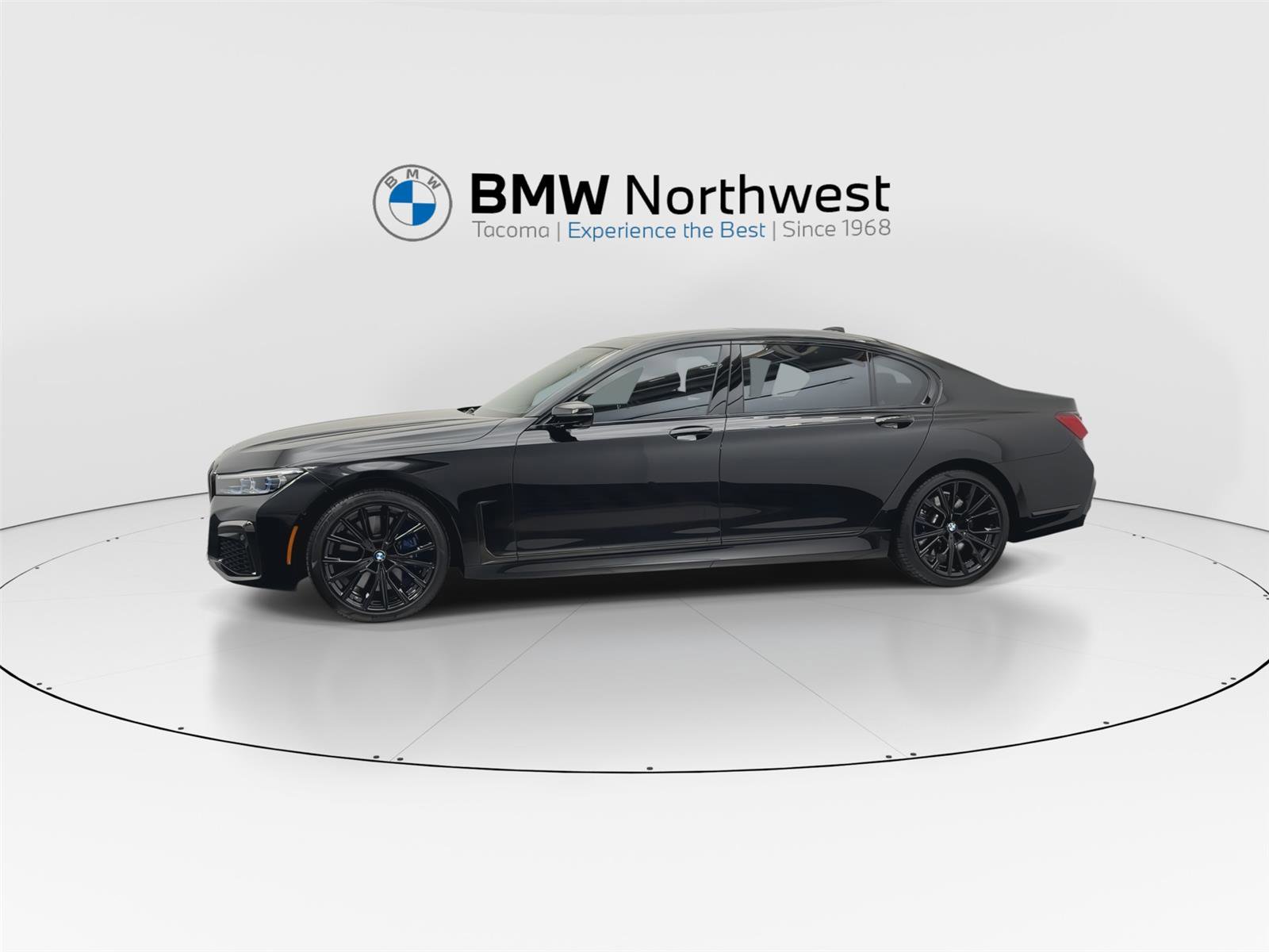 Used 2020 BMW 750i xDrive w/ Executive Package image 10