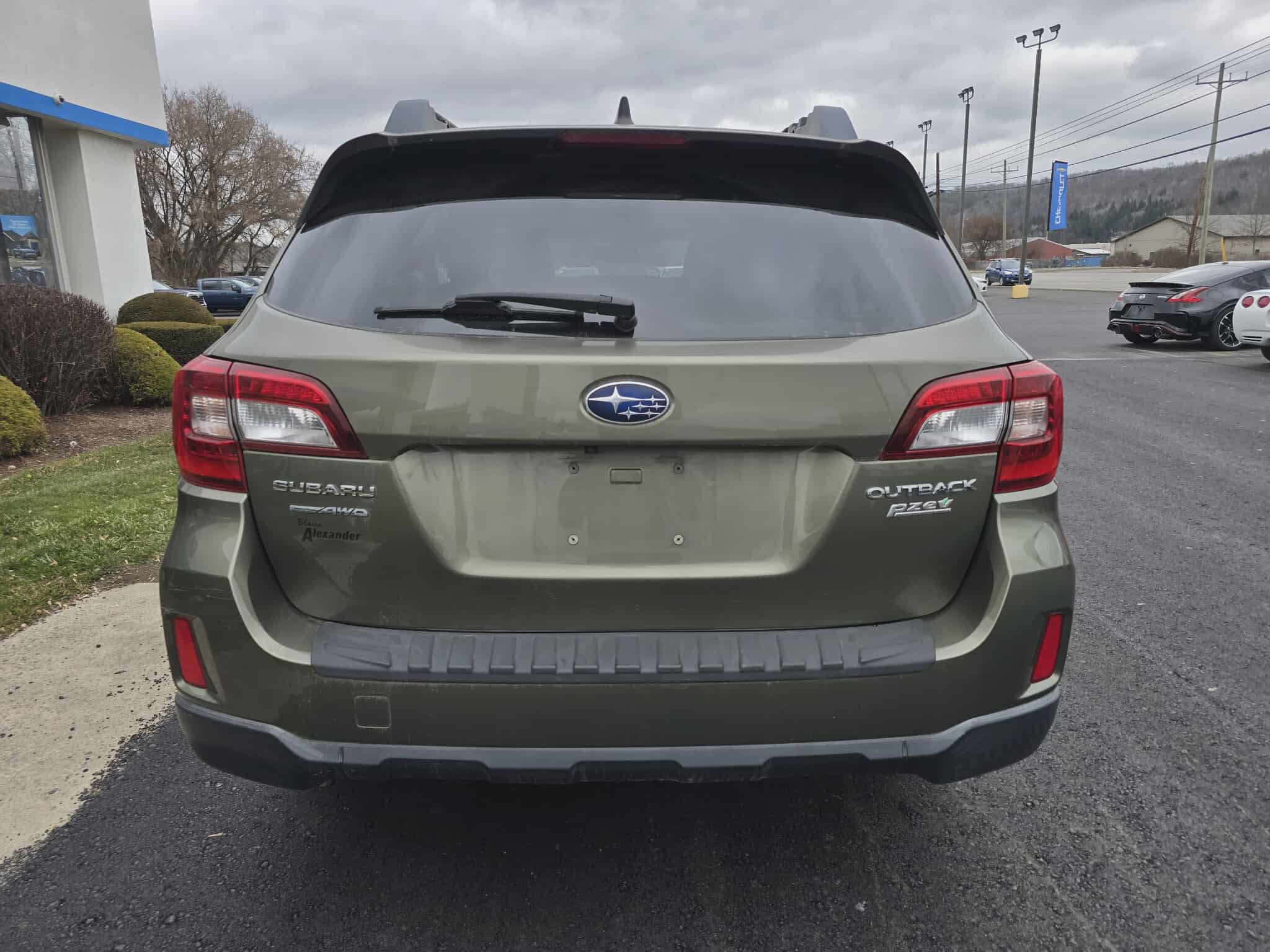 Used 2016 Subaru Outback 2.5i Premium w/ Protection Package #1 video 4