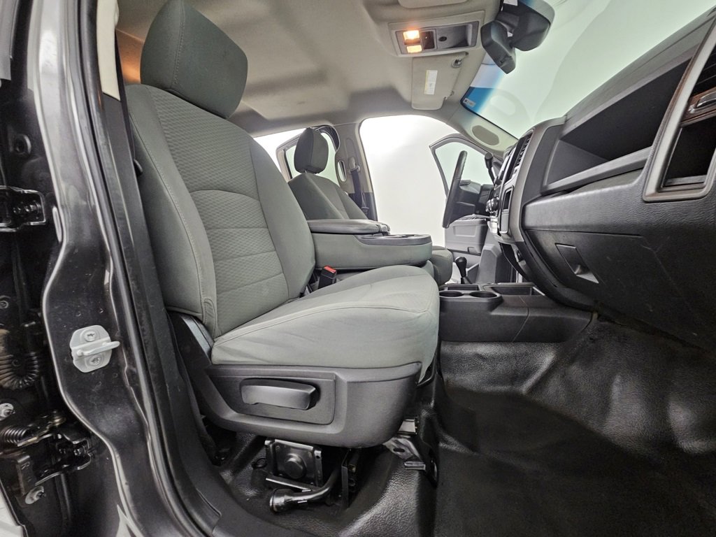 Used 2016 RAM 2500 Tradesman w/ Popular Equipment Group image 19