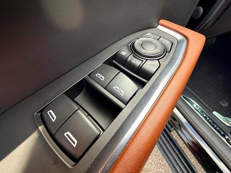 Used 2024 GMC Sierra 2500 Denali Ultimate image 27