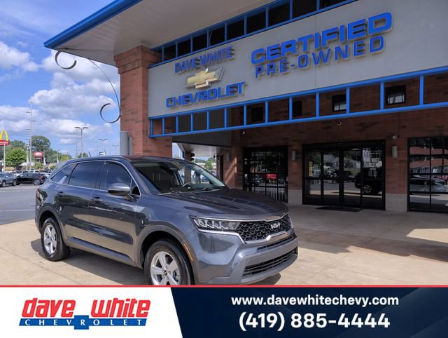 Used 2022 Kia Sorento LX AWD/4WD image 1