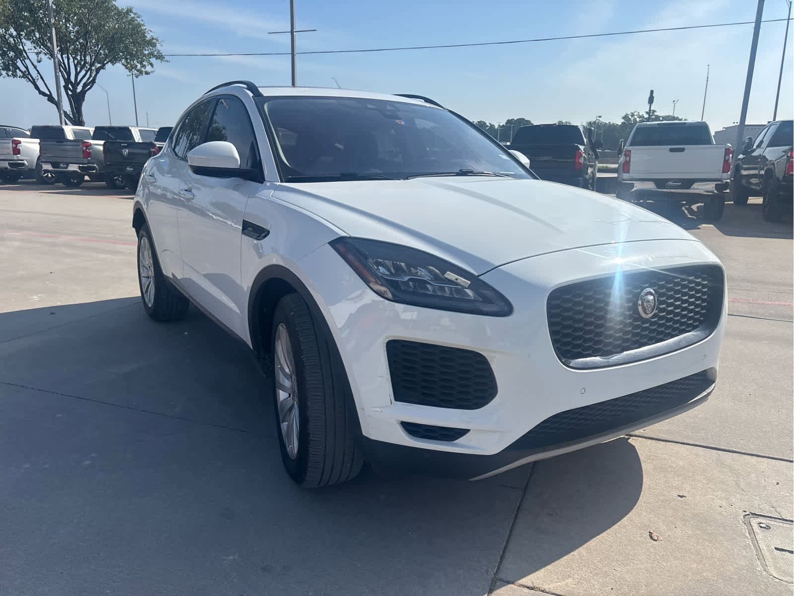 Used 2020 Jaguar E-PACE SE AWD/4WD image 3
