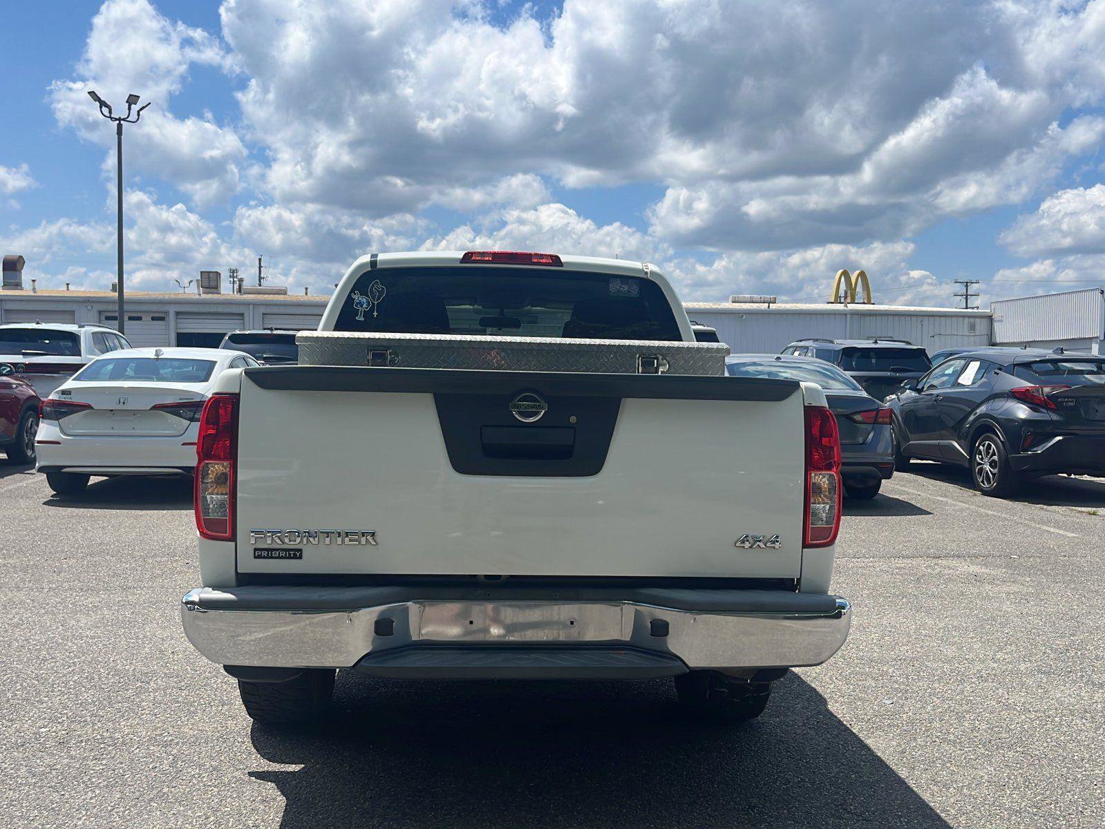 Used 2016 Nissan Frontier S AWD/4WD image 4