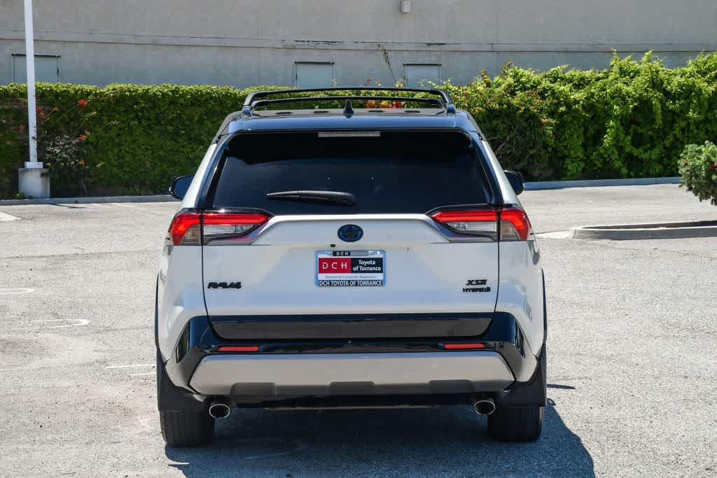 Used 2022 Toyota RAV4 XSE AWD/4WD image 8