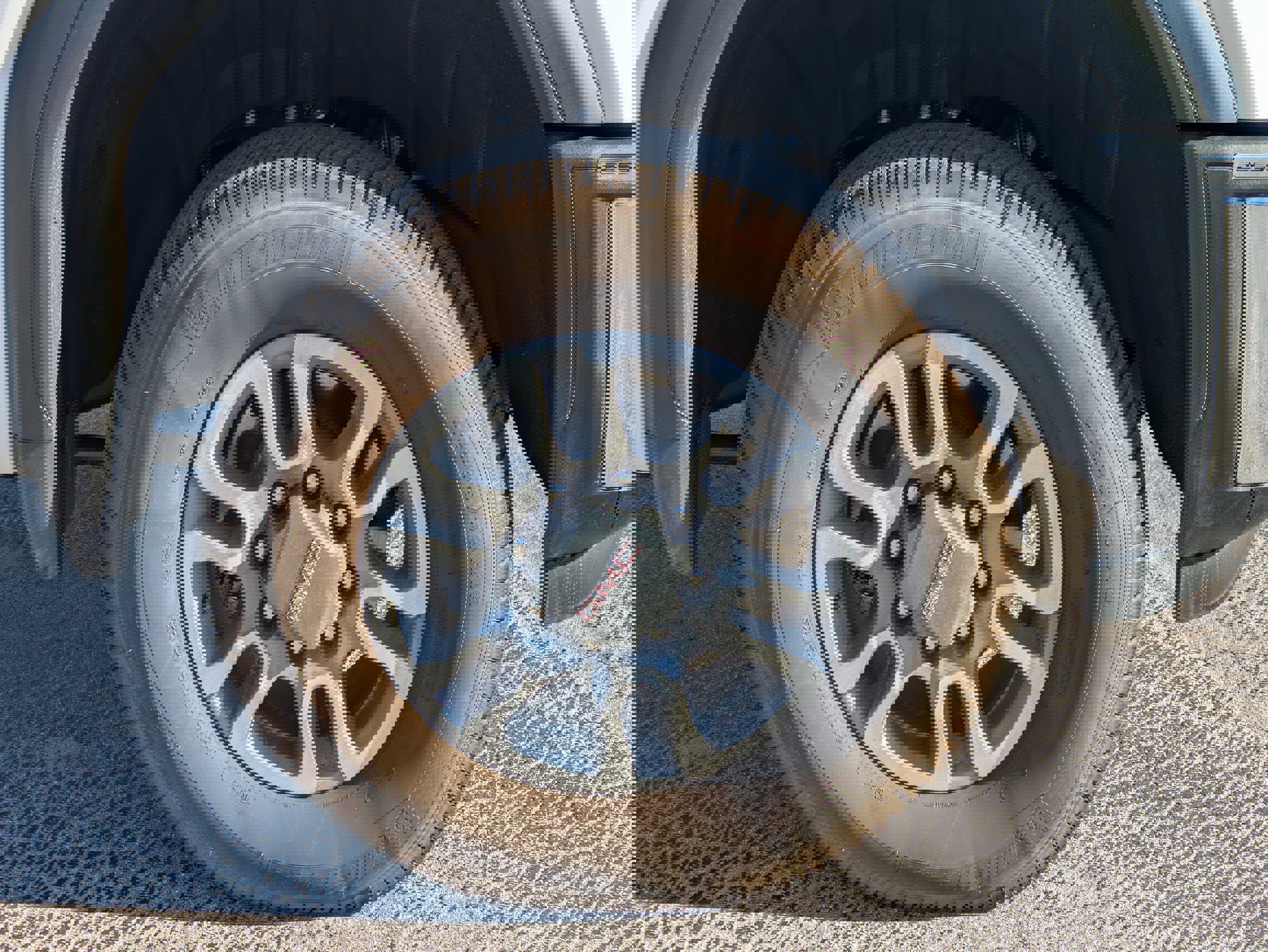 New 2026 GMC Sierra 2500 SLT image 13