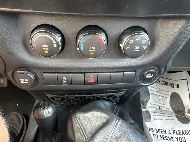 Used 2017 Jeep Wrangler Unlimited Sport AWD/4WD image 18