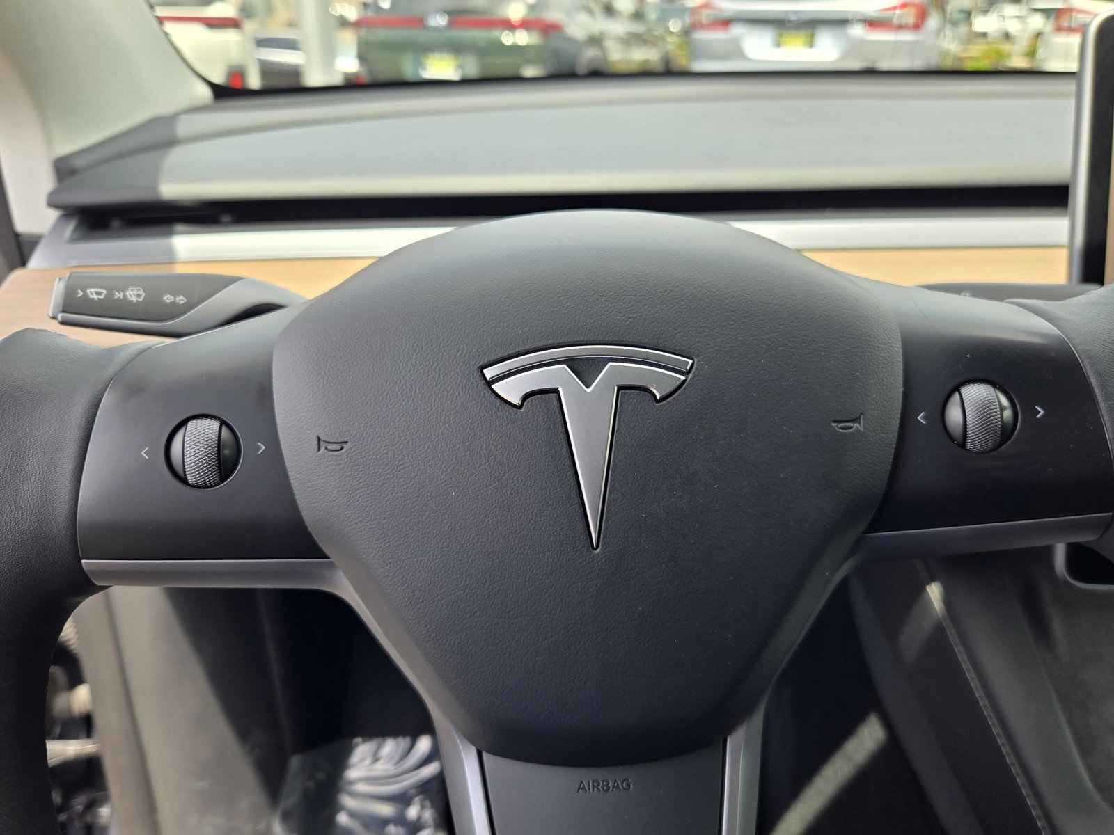 Used 2022 Tesla Model Y Long Range AWD/4WD image 24
