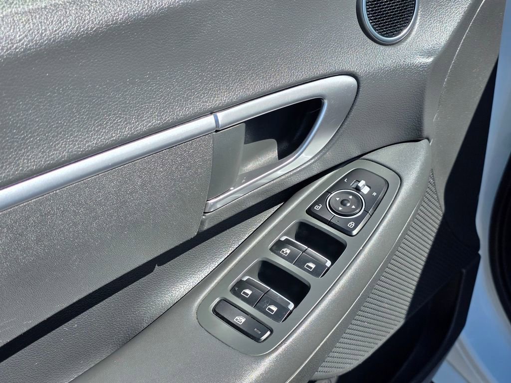 Used 2021 Hyundai Sonata SE image 14