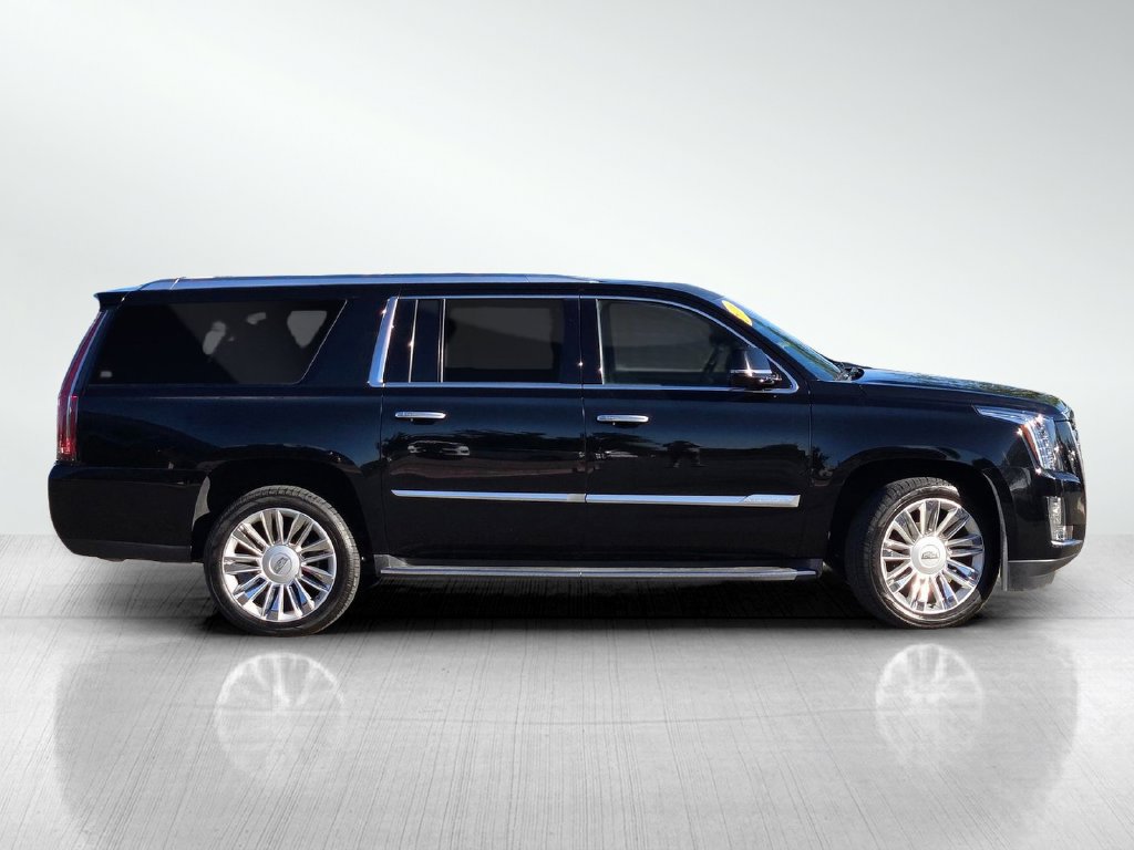 Used 2016 Cadillac Escalade ESV Platinum AWD/4WD image 3