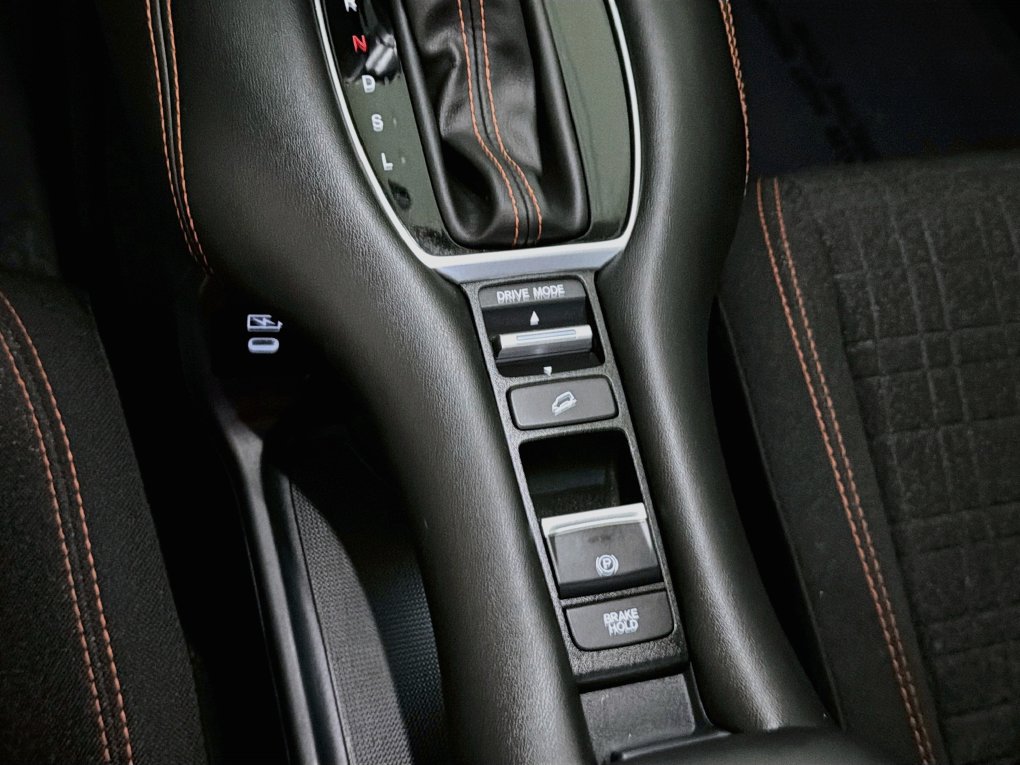 Used 2025 Honda HR-V Sport image 22