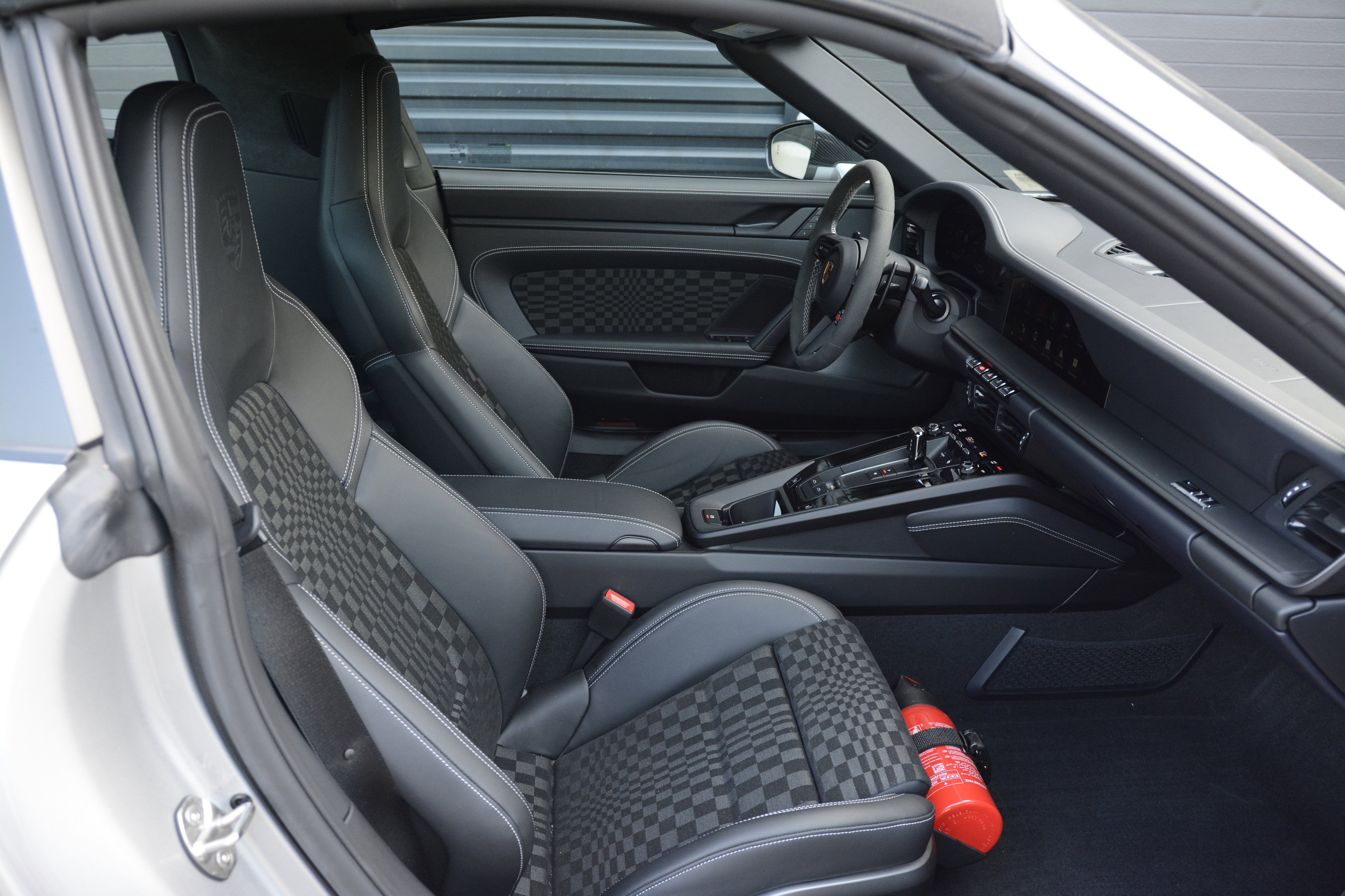 Certified 2026 Porsche 911 Targa 4 GTS AWD/4WD image 27