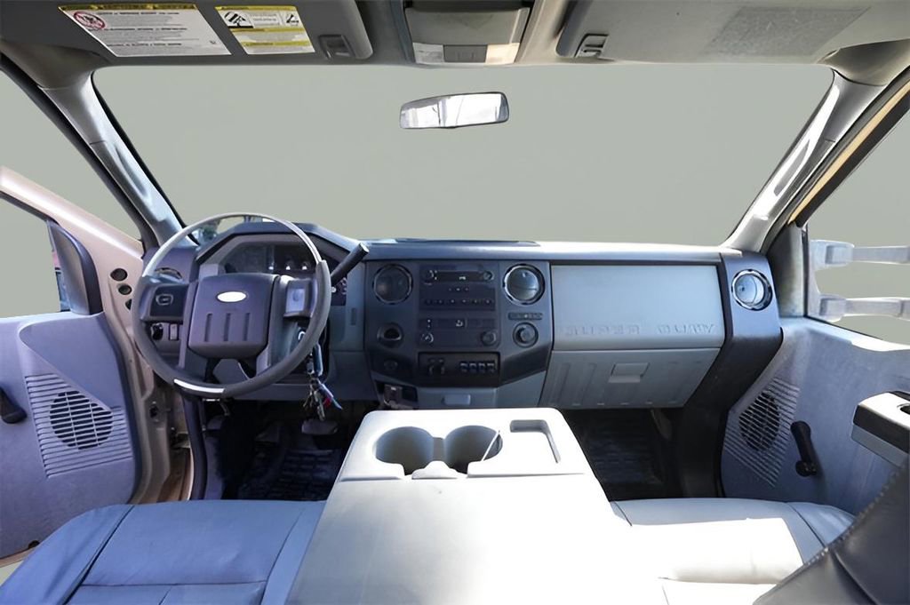 Used 2013 Ford F450 XL w/ Snow Plow Prep Pkg image 10