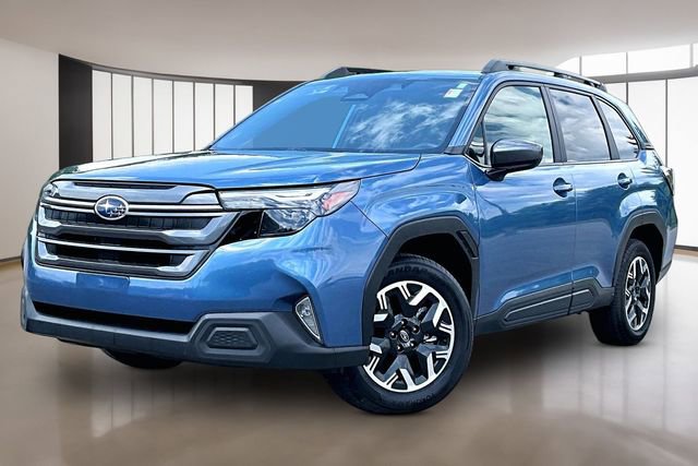 Used 2025 Subaru Forester Premium w/ Convenience Package #1
