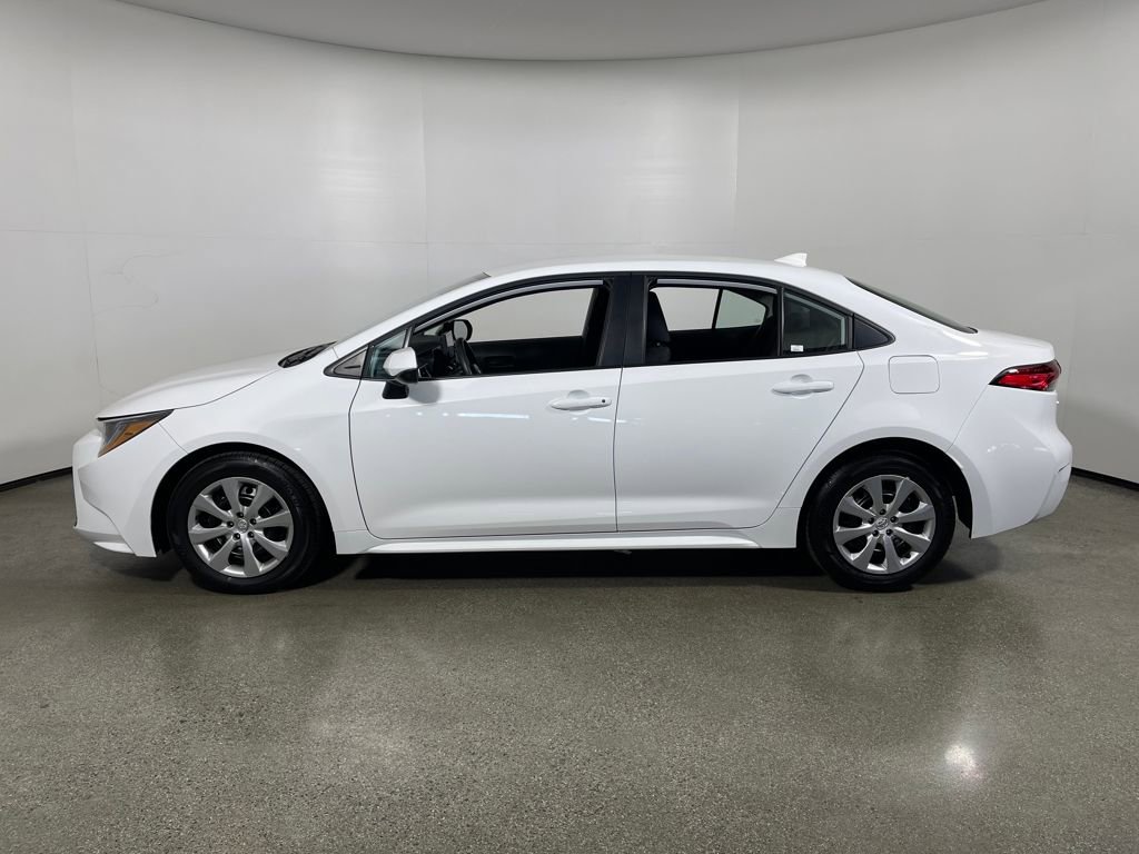 Certified 2025 Toyota Corolla LE image 6