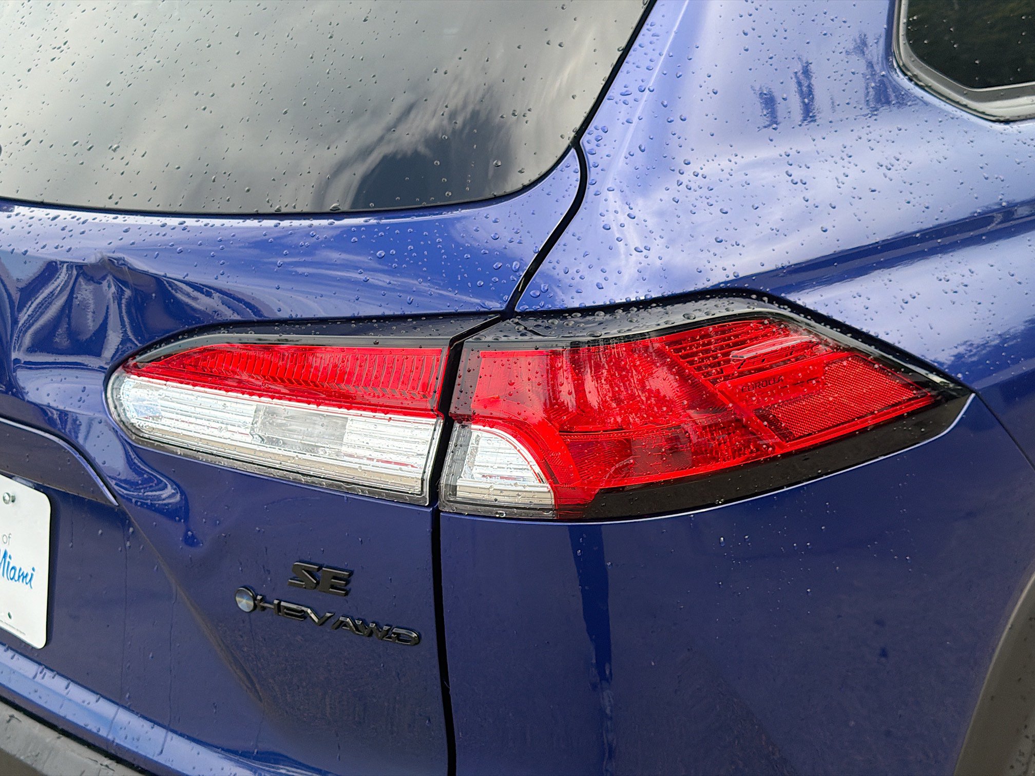 Used 2025 Toyota Corolla Cross AWD Hybrid image 27