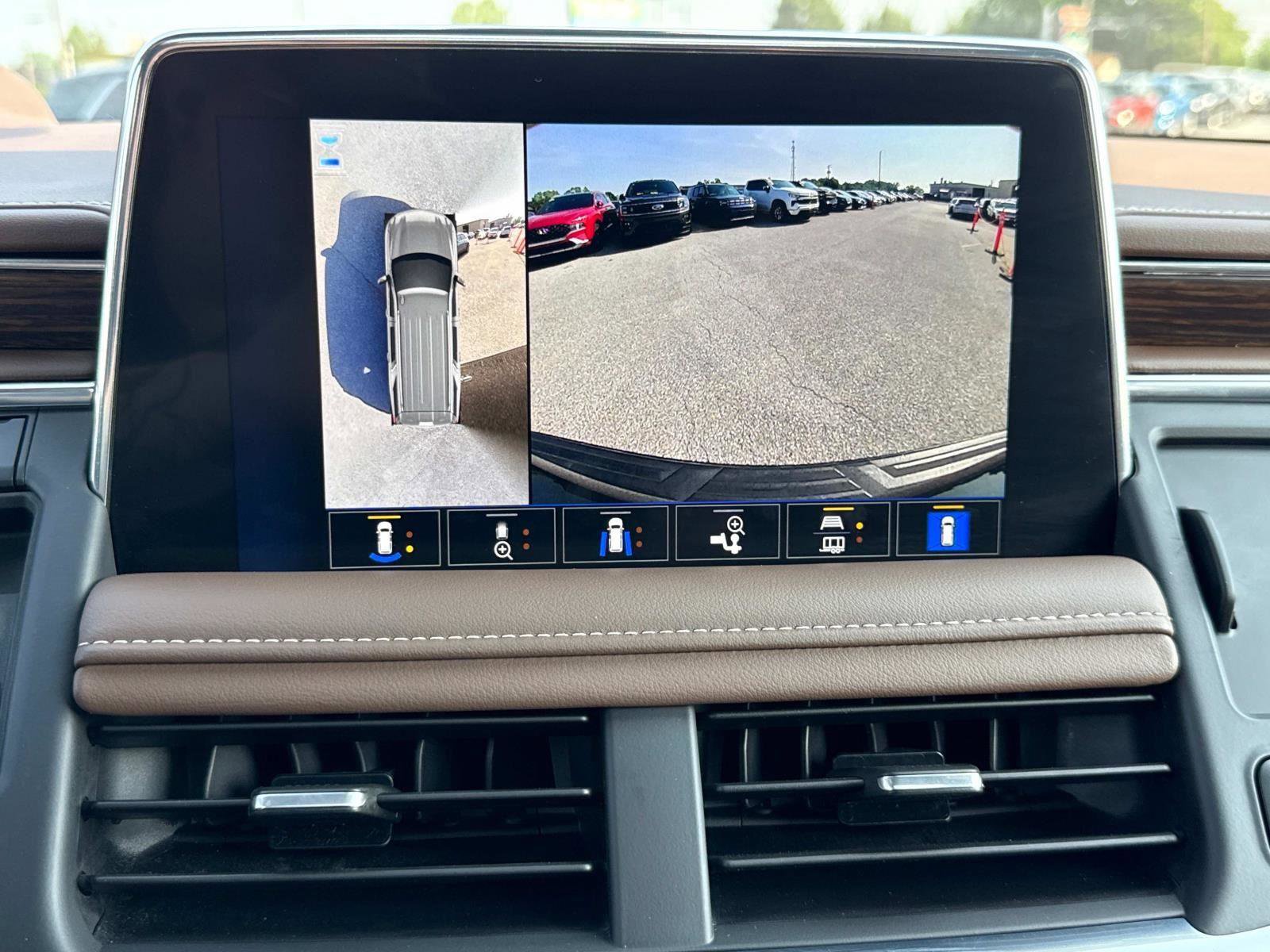 Used 2022 Chevrolet Tahoe High Country image 5