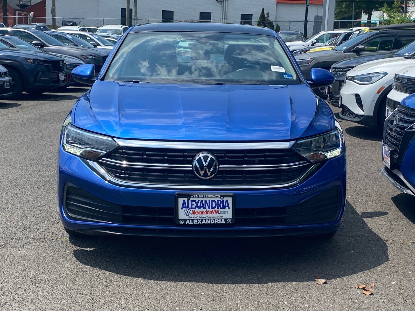 Certified 2022 Volkswagen Jetta SE FWD image 6