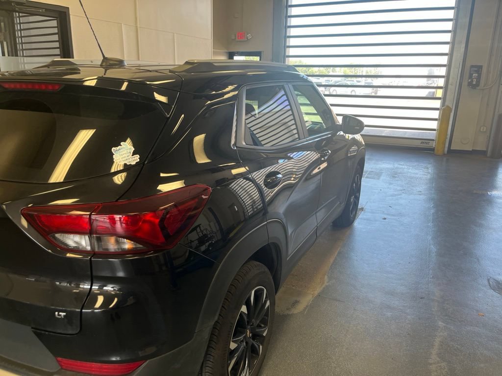 Used 2022 Chevrolet TrailBlazer LT FWD image 9