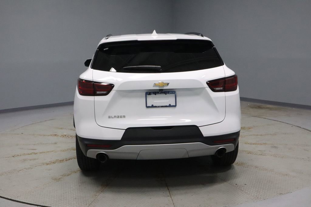 Used 2024 Chevrolet Blazer LT w/ Convenience Package image 10