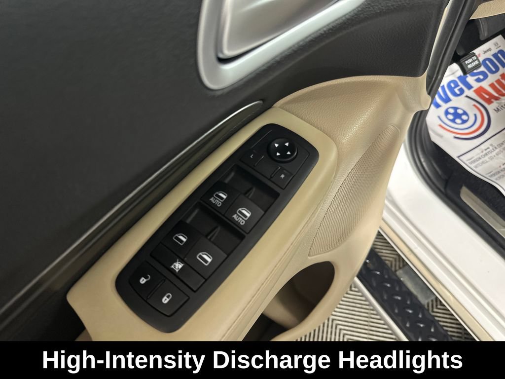 Used 2020 Dodge Durango Citadel w/ Technology Group AWD/4WD image 16