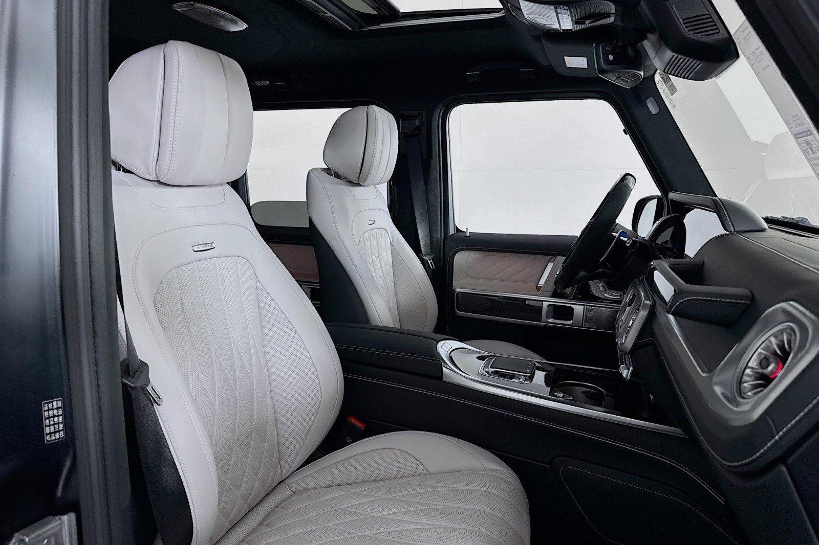 New 2026 Mercedes-Benz G 63 AMG 4MATIC image 6