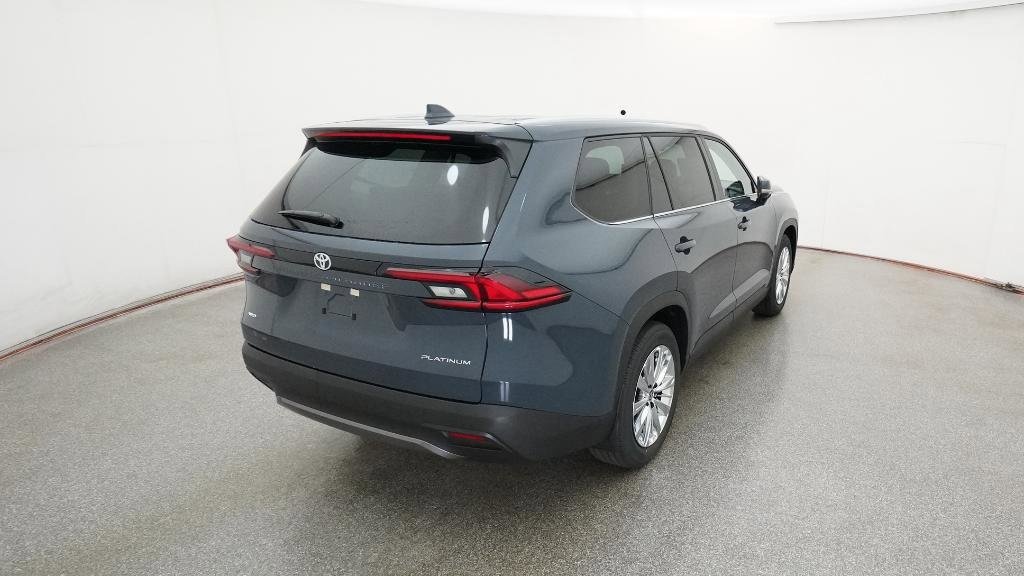 New 2026 Toyota Grand Highlander Platinum image 8