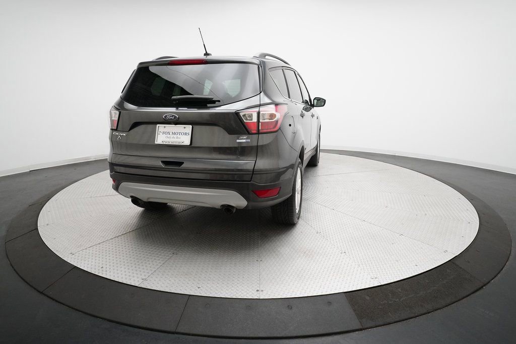 Used 2018 Ford Escape SE image 29