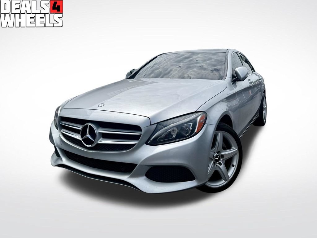 Used 2015 Mercedes-Benz C 300 4MATIC Sedan image 1