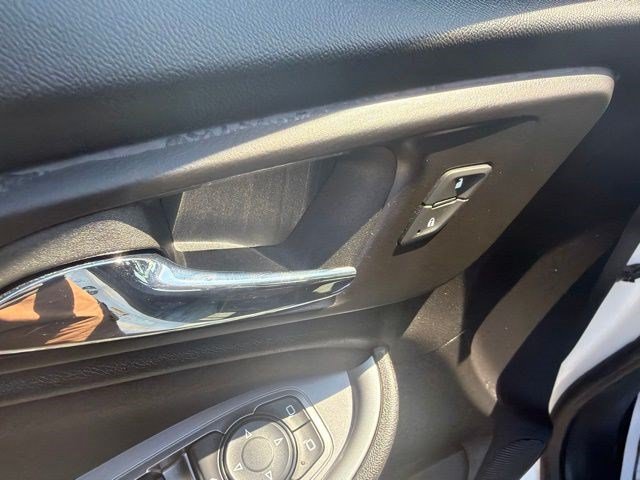 Used 2024 Chevrolet Malibu LT FWD image 13
