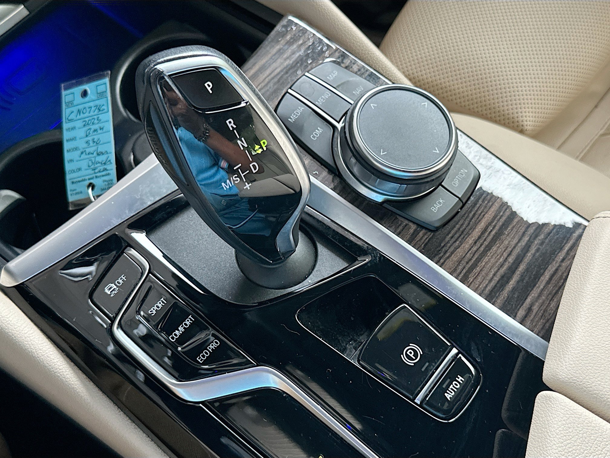 Certified 2023 BMW 530i w/ Convenience Package RWD image 16