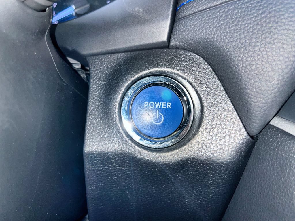 Used 2022 Toyota RAV4 SE w/ Convenience Package AWD/4WD image 52