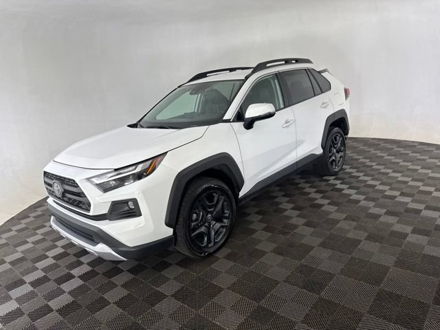Used 2024 Toyota RAV4 Adventure AWD/4WD image 3