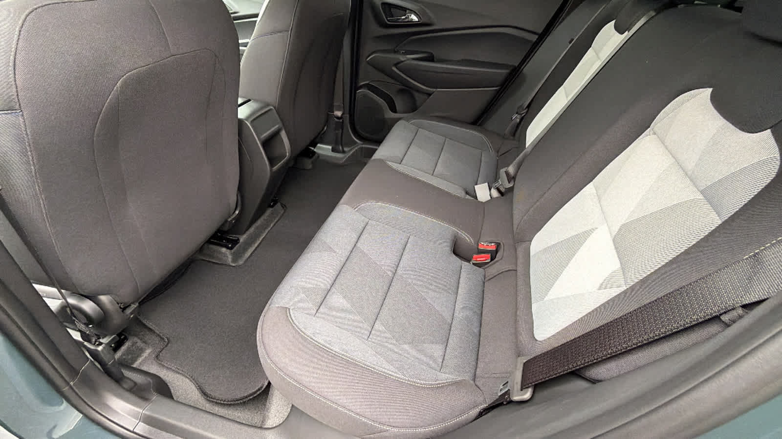 Certified 2026 Chevrolet Trax LS w/ LS Convenience Package FWD image 24