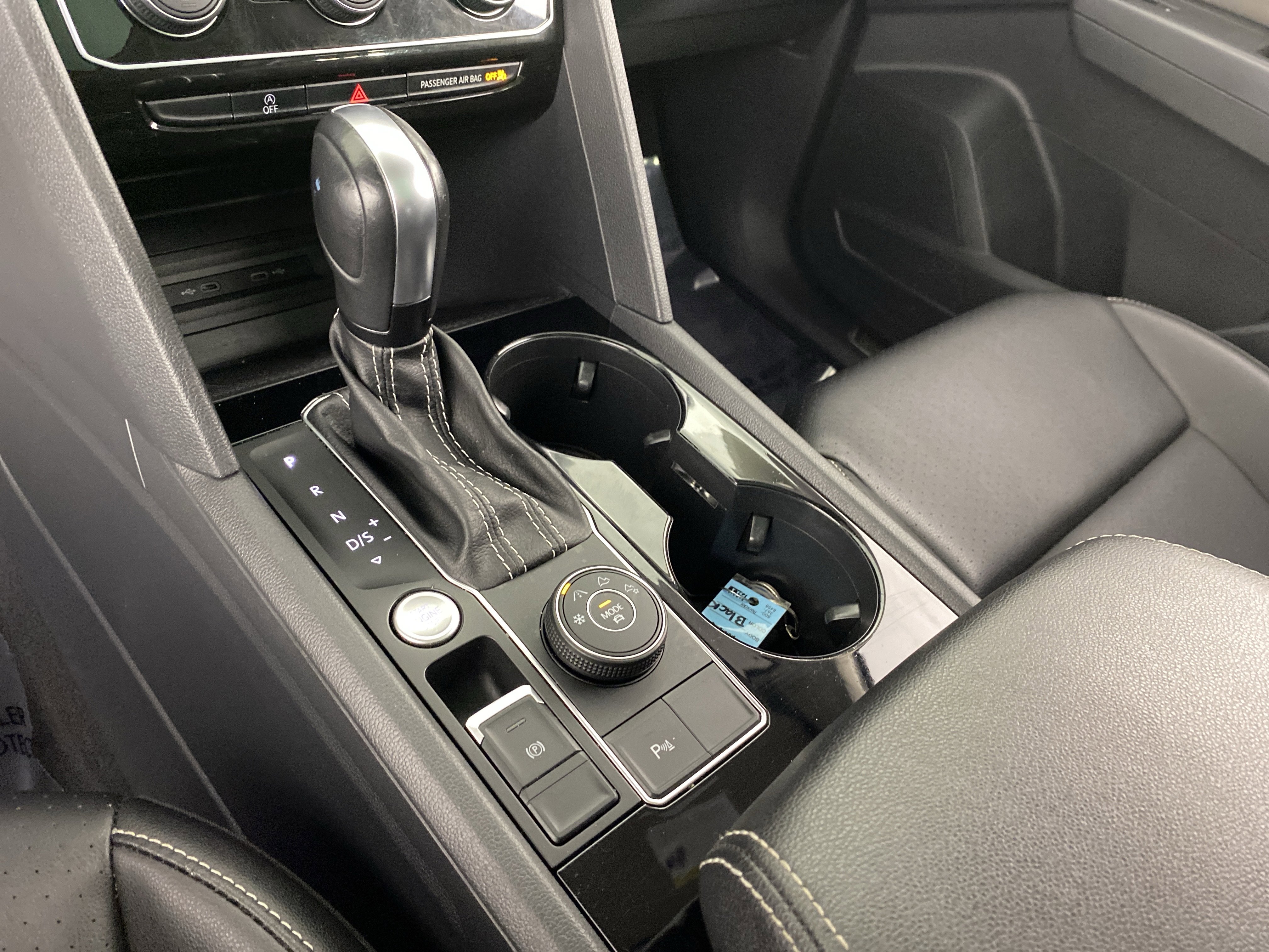 Used 2021 Volkswagen Atlas SEL R-Line image 31