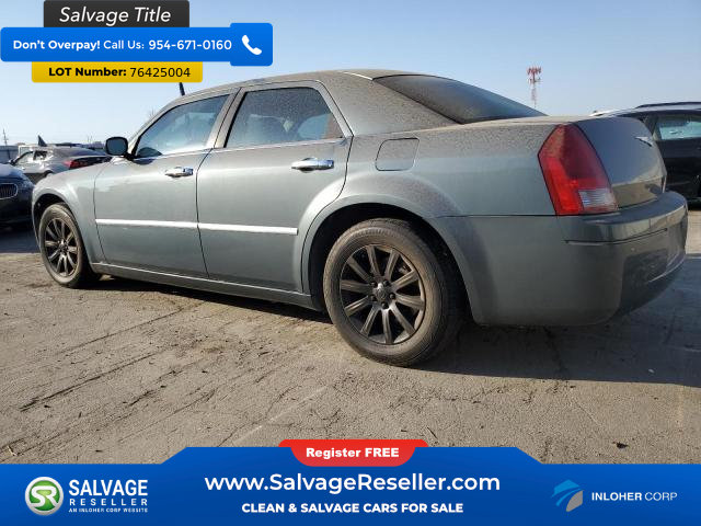 Used 2005 Chrysler 300 RWD image 3
