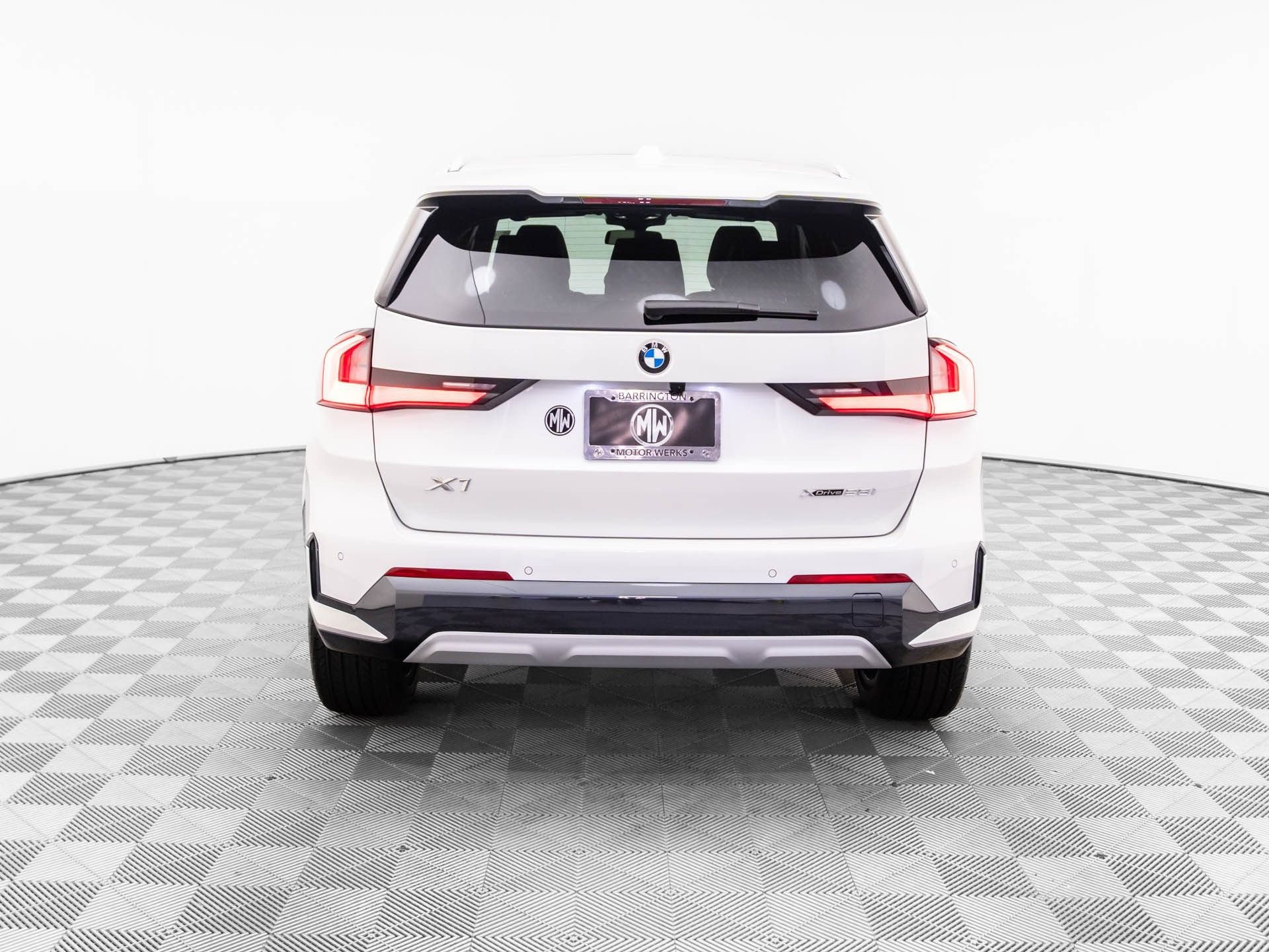 New 2026 BMW X1 xDrive28i w/ Convenience Package AWD/4WD image 5