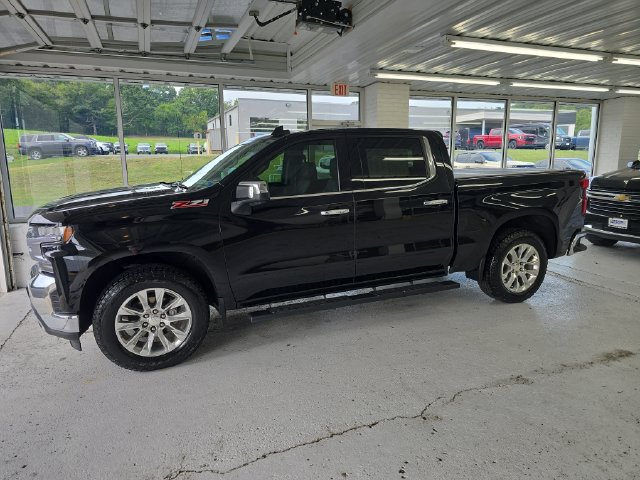 Used 2021 Chevrolet Silverado 1500 LTZ w/ LTZ Premium Package AWD/4WD image 2
