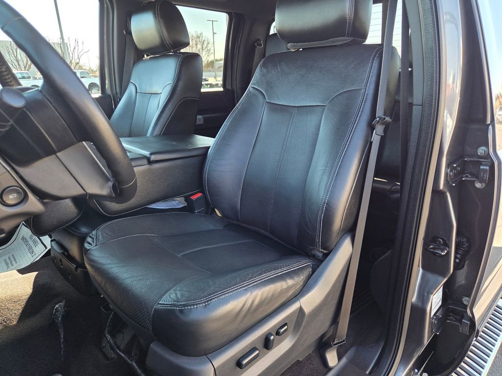 Used 2015 Ford F250 Lariat w/ Lariat Ultimate Package image 13