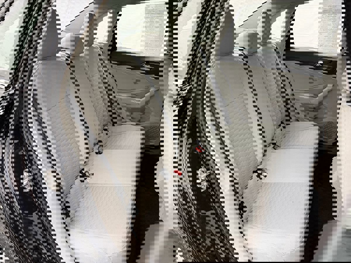 Used 2025 Volkswagen Jetta S image 28