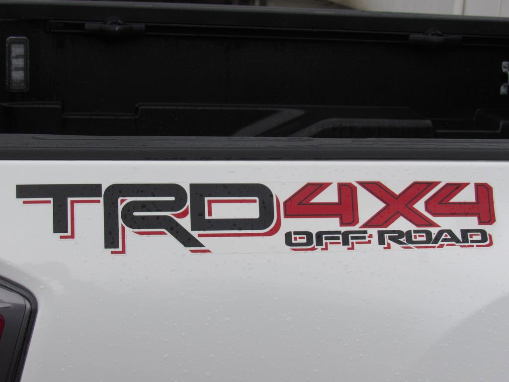Certified 2023 Toyota Tacoma TRD Off-Road w/ Black Out Package (TMS) AWD/4WD image 12