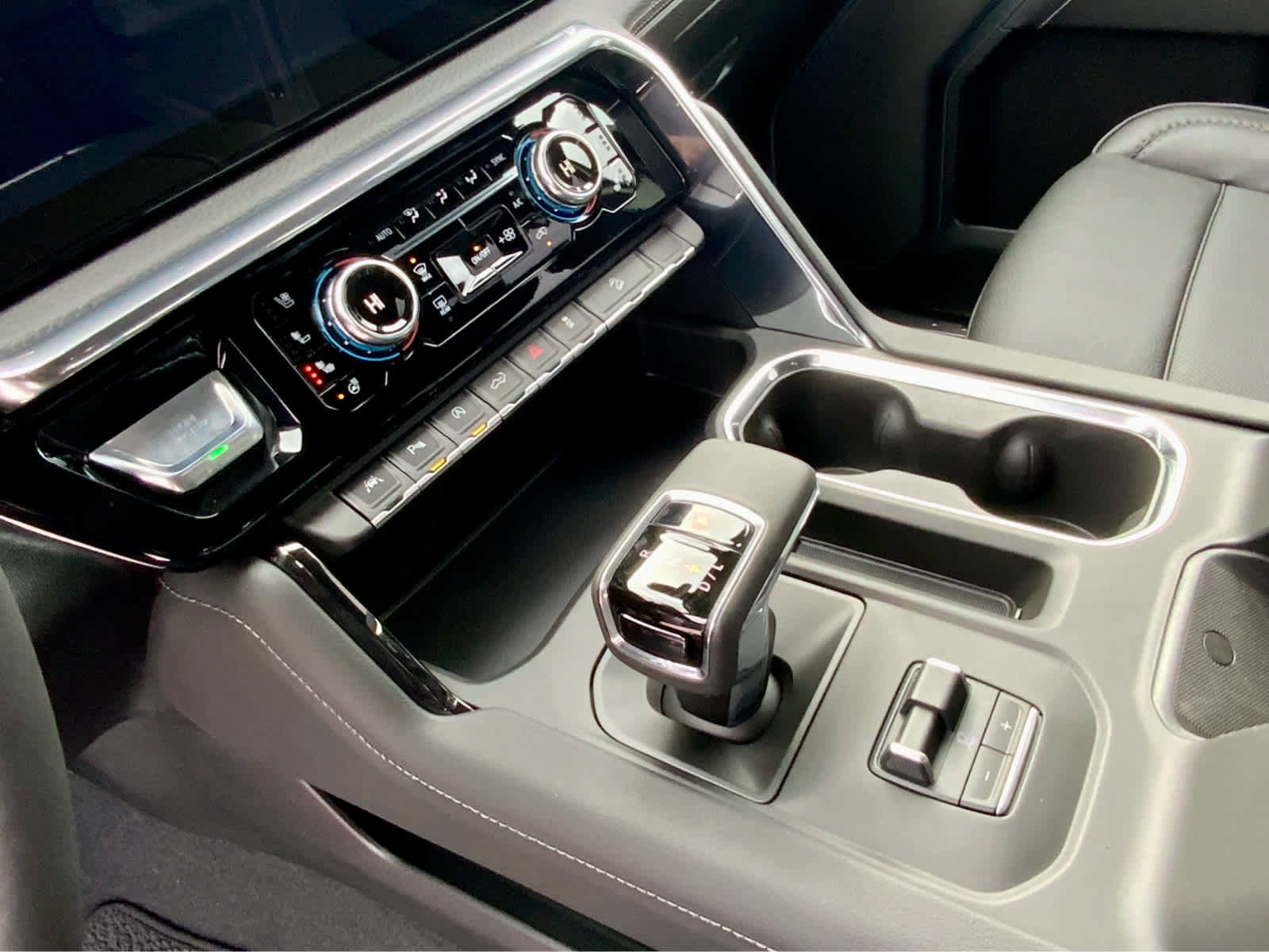 New 2026 GMC Sierra 1500 Denali w/ Technology Package image 50