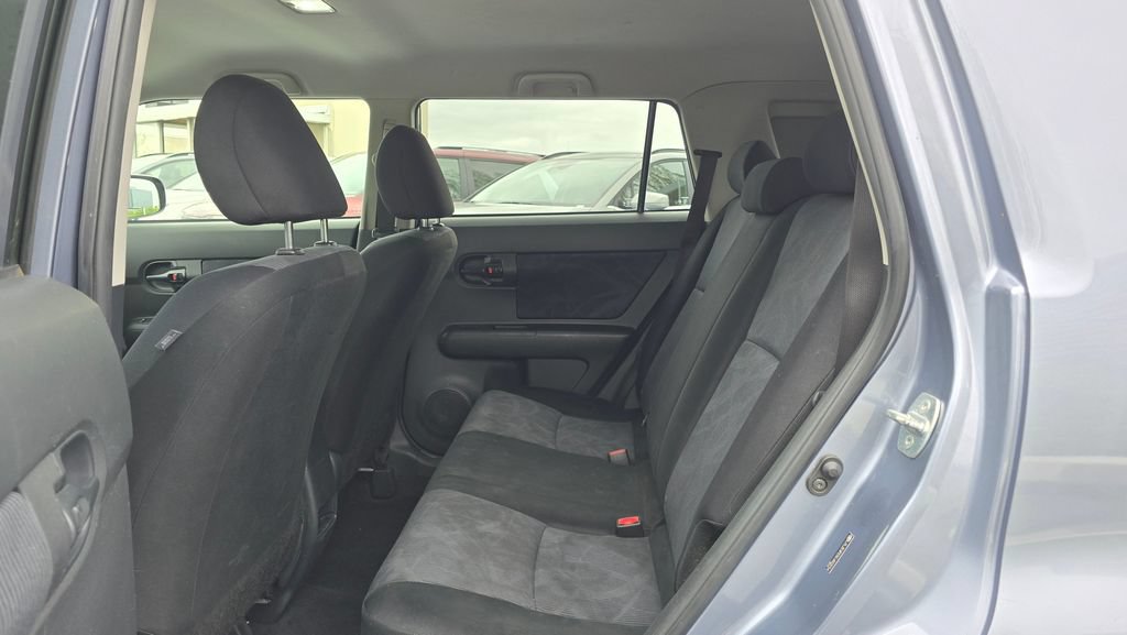 Used 2012 Scion xB FWD image 16