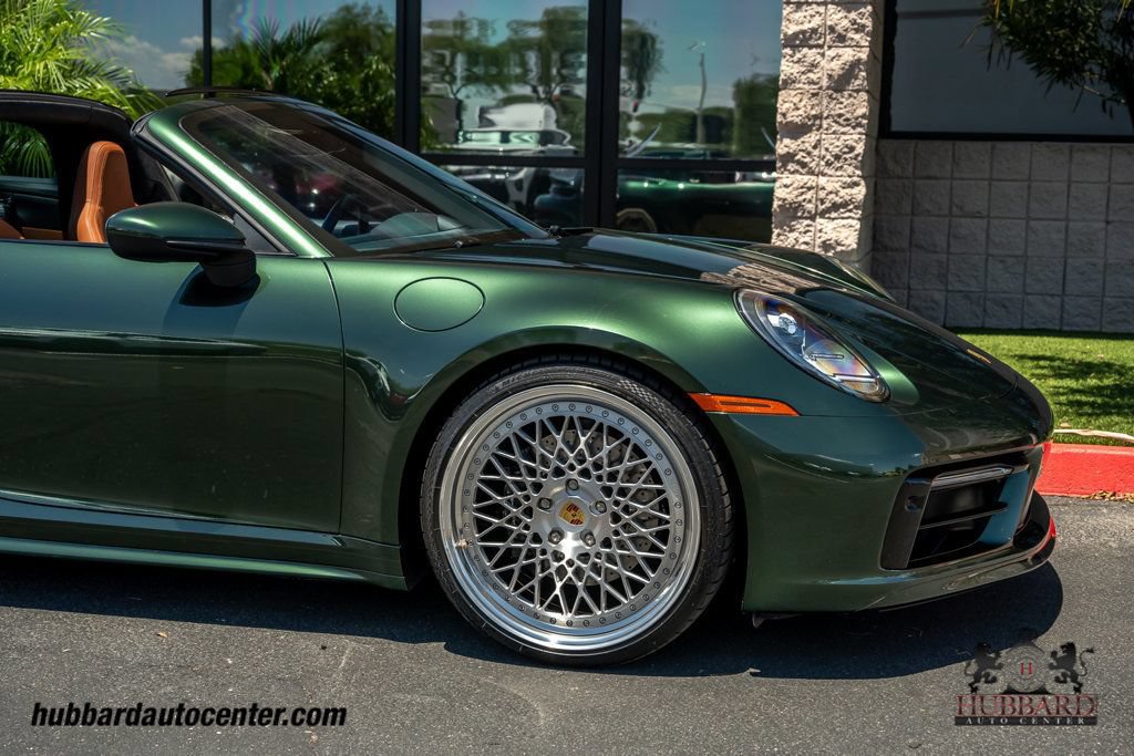 Used 2024 Porsche 911 AWD/4WD image 14
