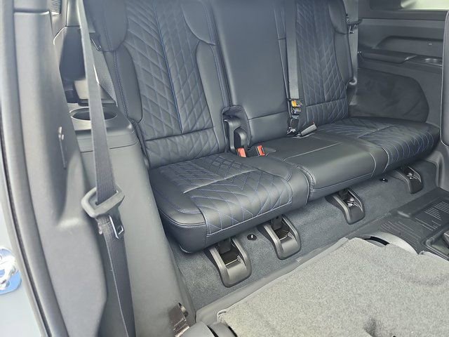 New 2026 Cadillac Escalade IQ Sport 1 w/ LPO, ONYX Package image 12