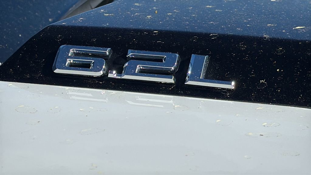 Used 2023 Chevrolet Silverado 1500 ZR2 image 25