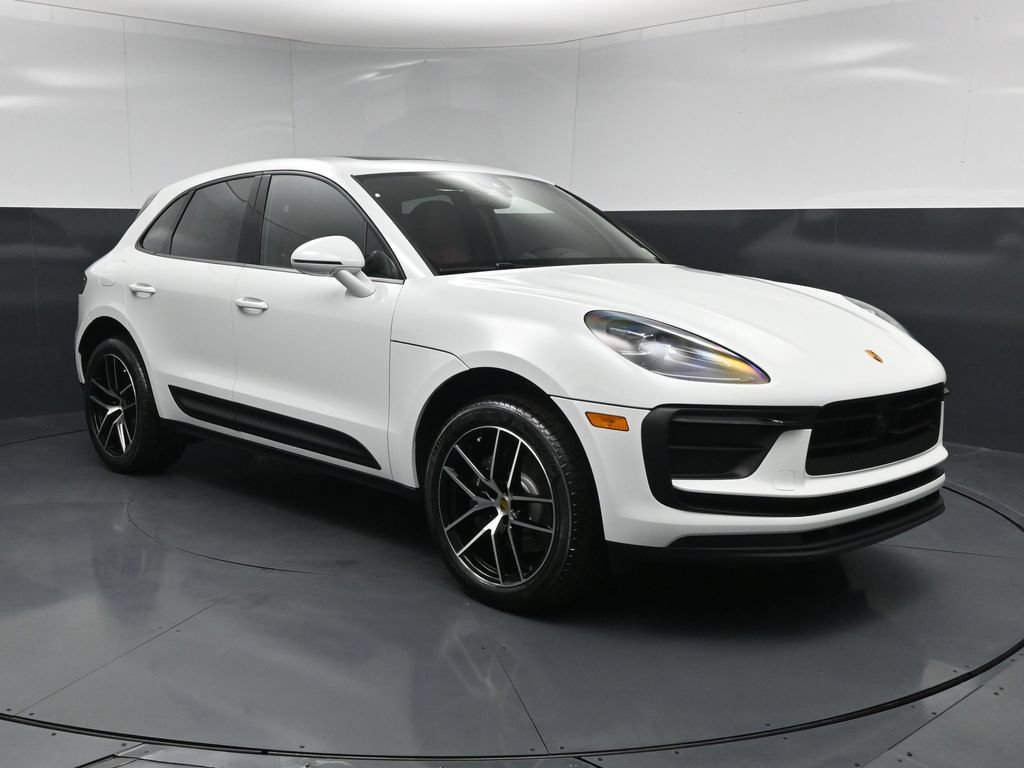 New 2026 Porsche Macan AWD/4WD image 13