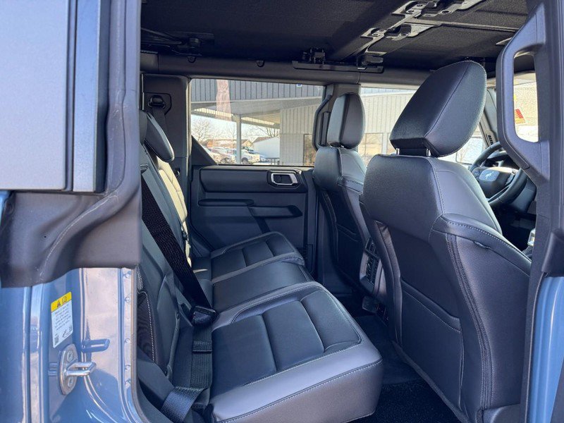 New 2025 Ford Bronco Outer Banks w/ Sasquatch Package image 5