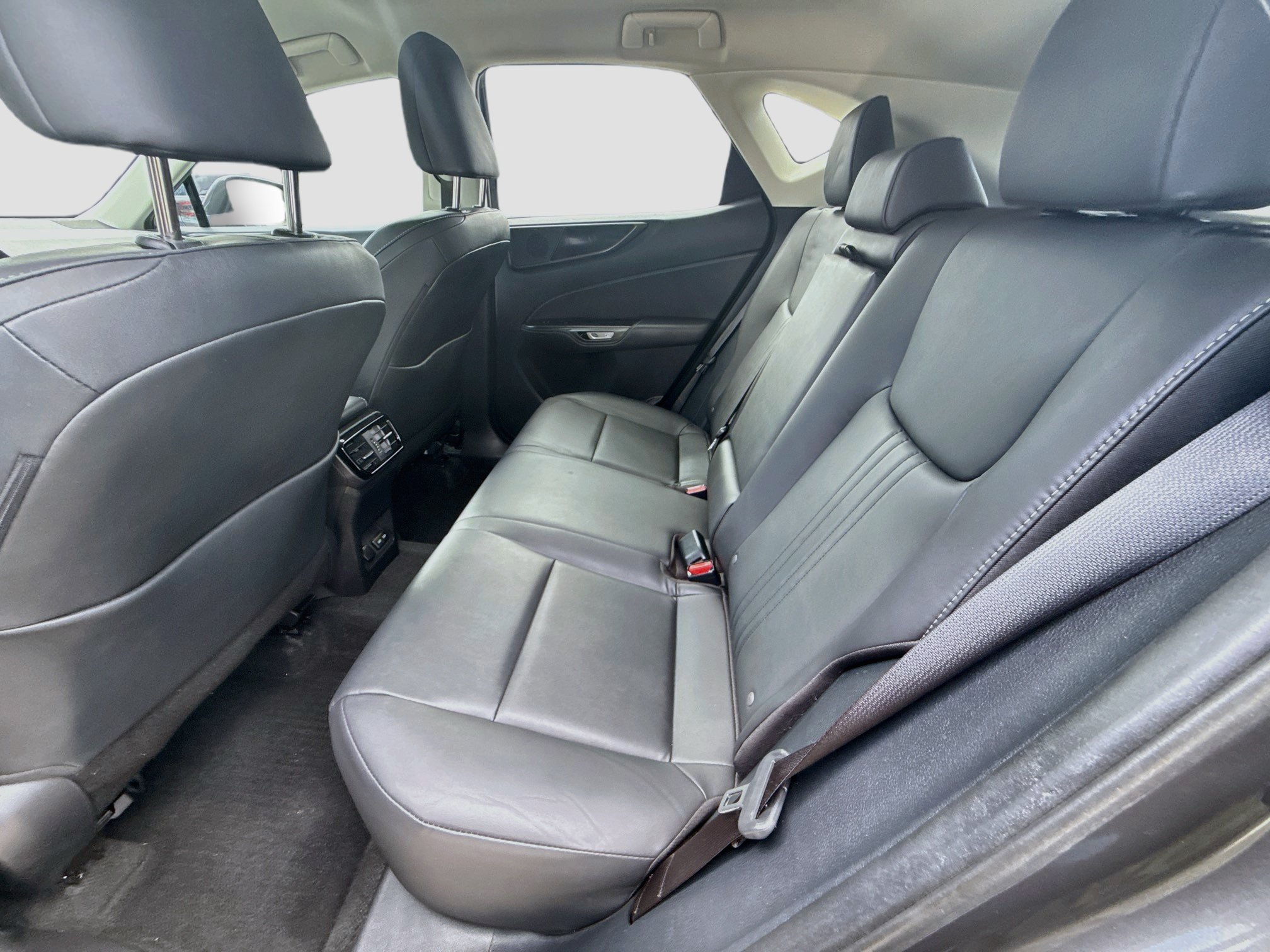 Used 2024 Lexus NX 250 FWD w/ Towing Package (2000 Lbs) image 21