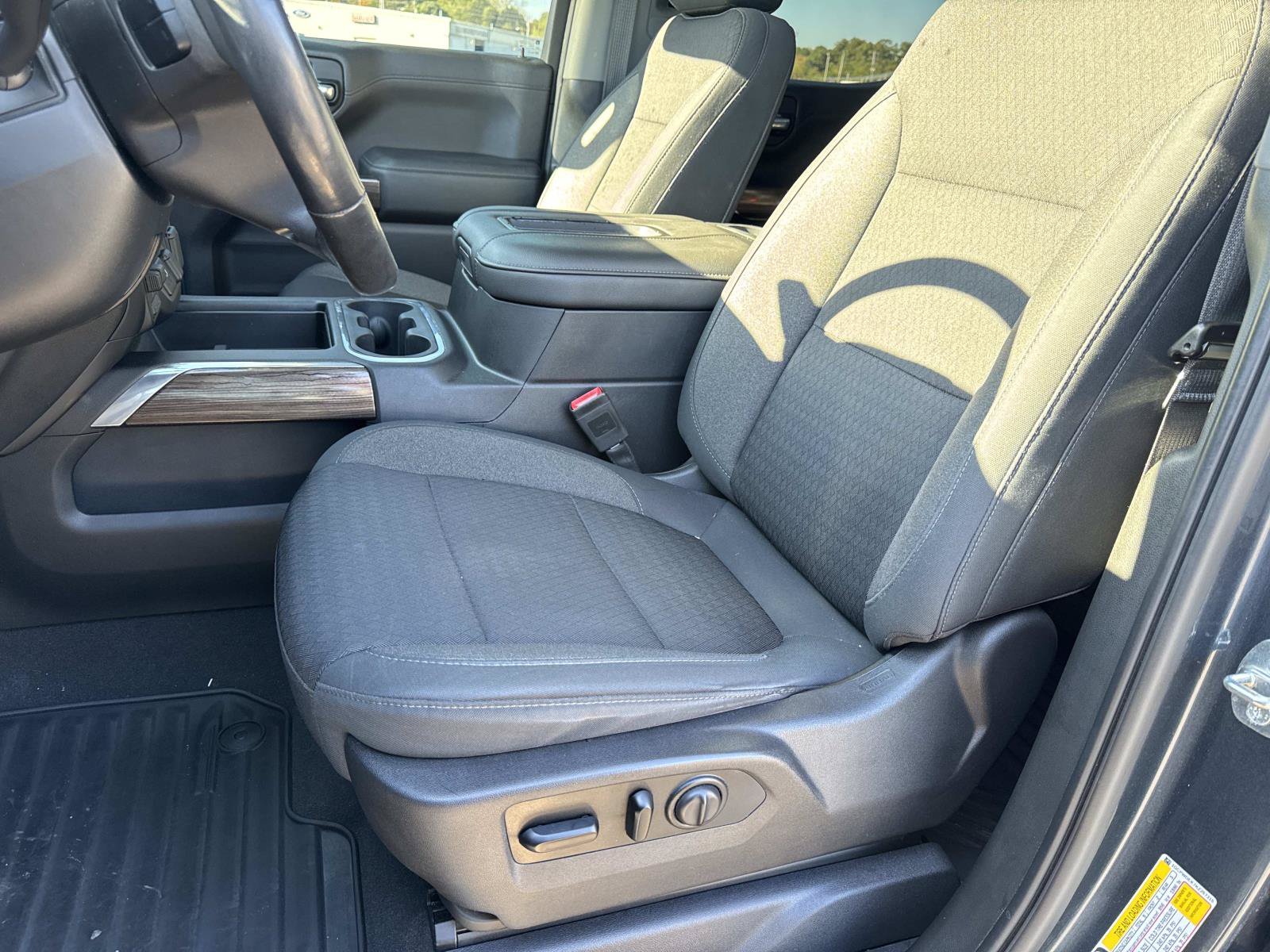 Used 2019 Chevrolet Silverado 1500 RST RWD image 28