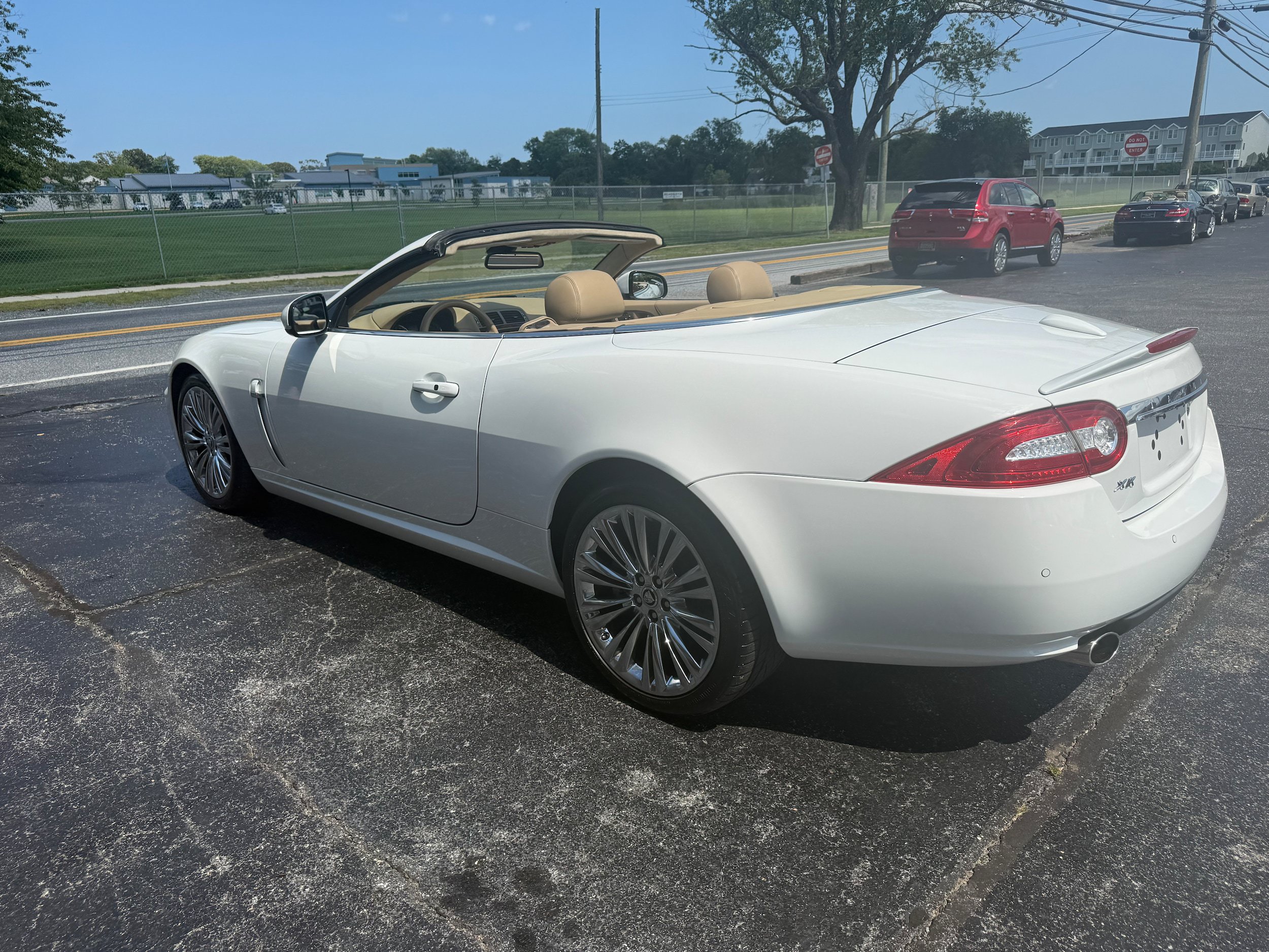 Used 2011 Jaguar XK Convertible RWD image 4